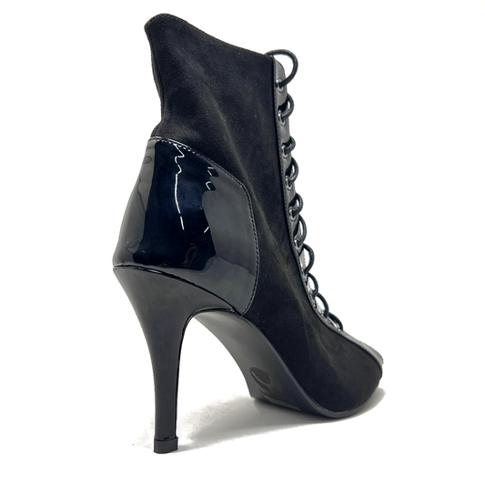 Puchi Black Patent Leather